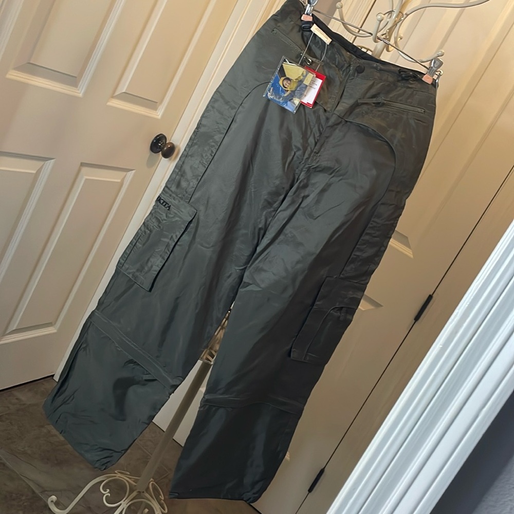 Nikita Women Cargo Parachute Pants Convertible (XS) 42 Length 30" Inseam